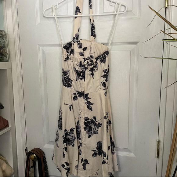 Vintage 50s style Ixia cream and black floral halter a-line dress size small - Picture 3 of 4